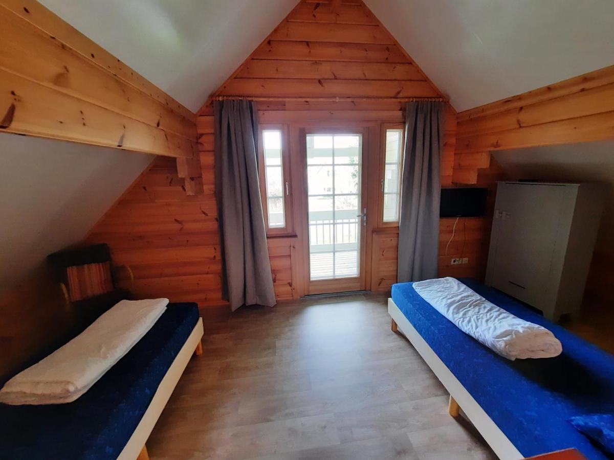 Holiday Park Dennenbos 오스트카펠 외부 사진