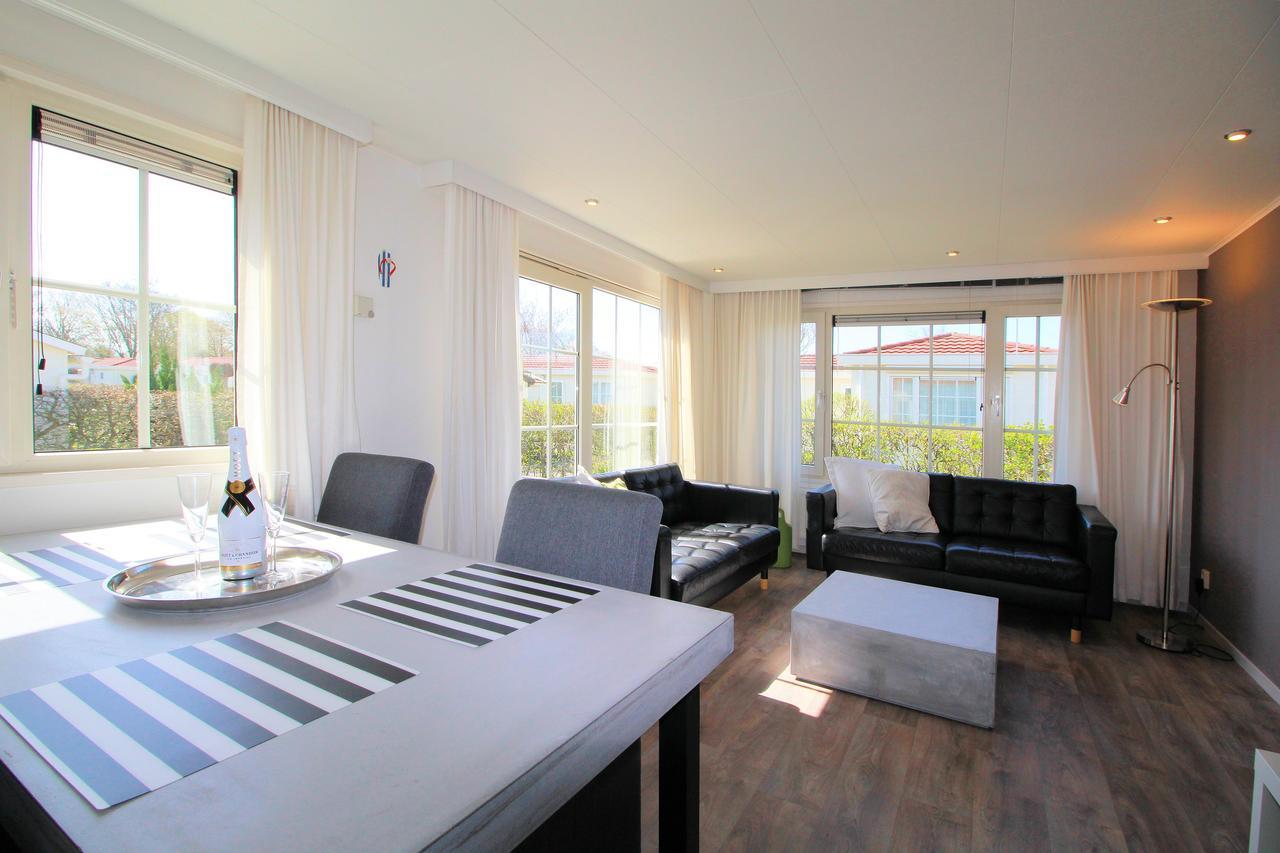 Holiday Park Dennenbos 오스트카펠 외부 사진